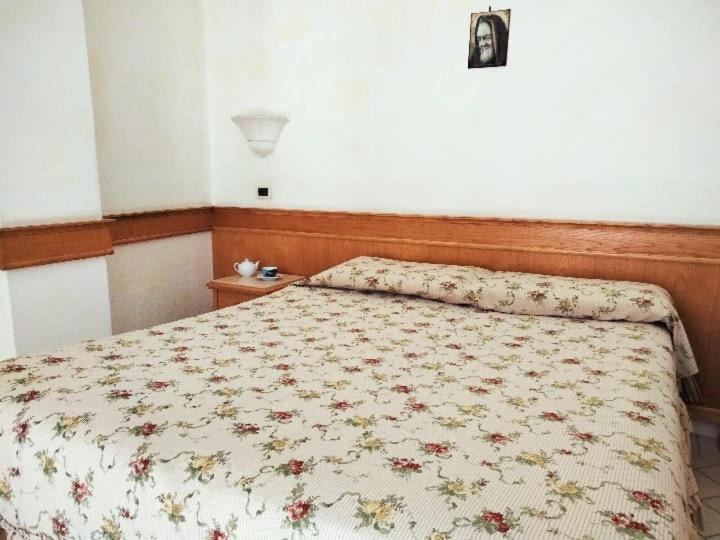סן ג'יואבאני רוטונדו Hotel Pace מראה חיצוני תמונה